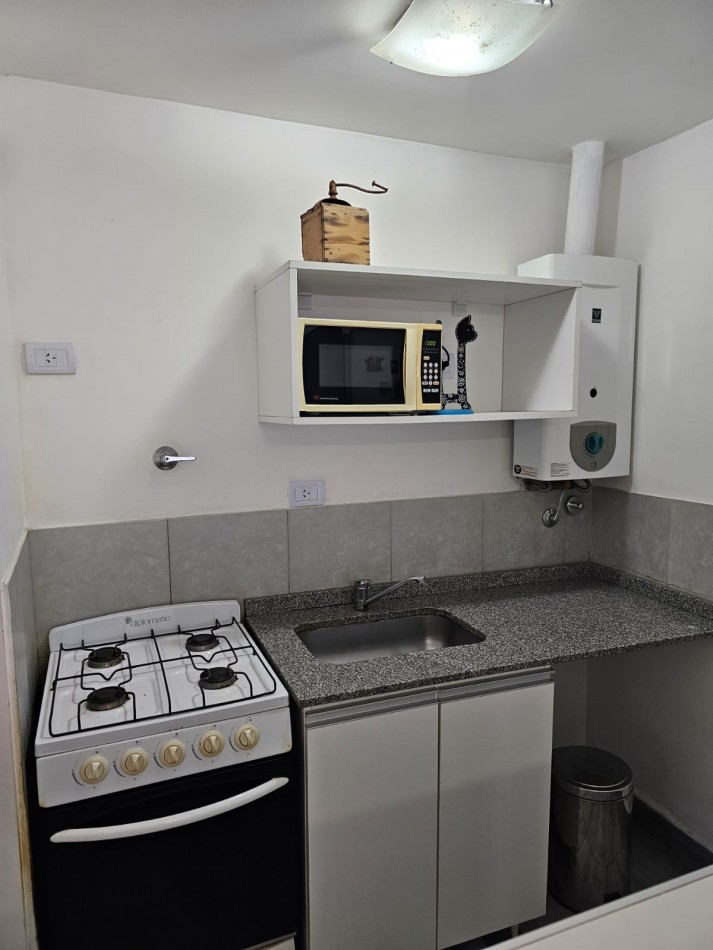 Alquiler Dpto. 1 dorm, centrico.